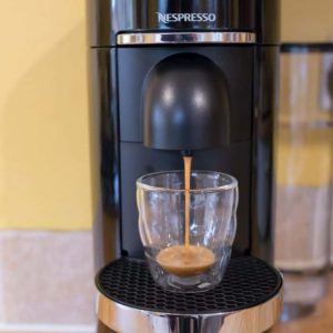 ماكينة القهوة نسبريسو فيرتو بلص Nespresso Vertuo Plus