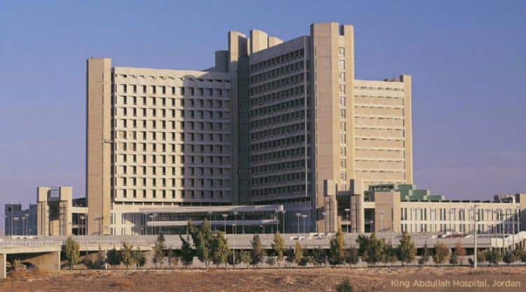 مستشفى الملك المؤسس عبدالله الجامعي