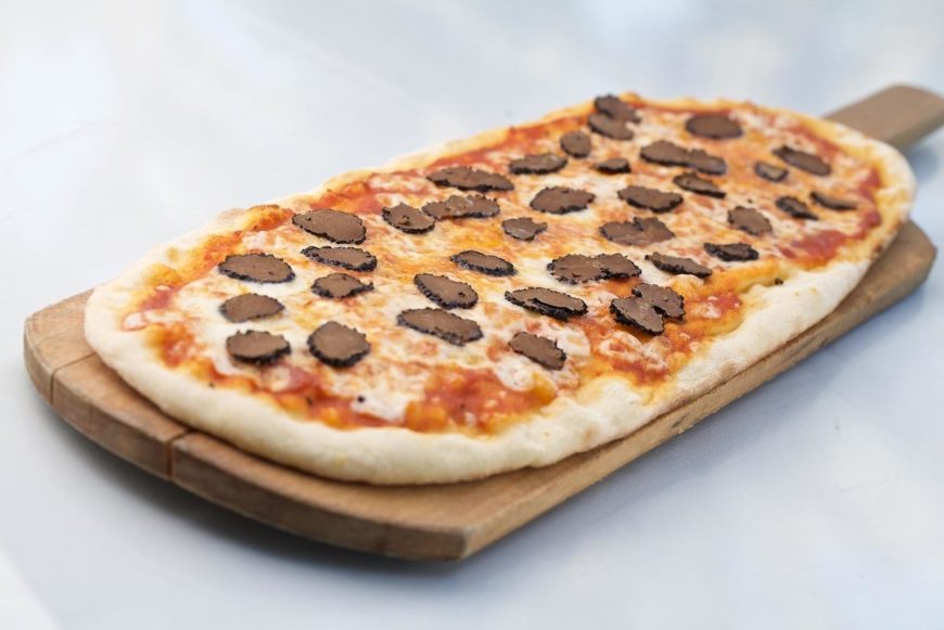 بيتزا 800 pizza في دبي