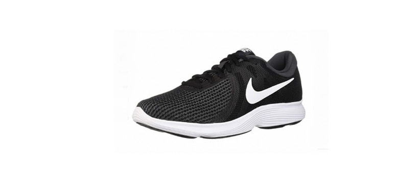 نايكي ريفولوشن Nike Revolution 4 من الاخذي المميزة للجري