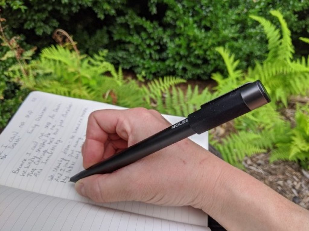 قلم ذكي للكتابة على الورق - Moleskine Pen + Ellipse