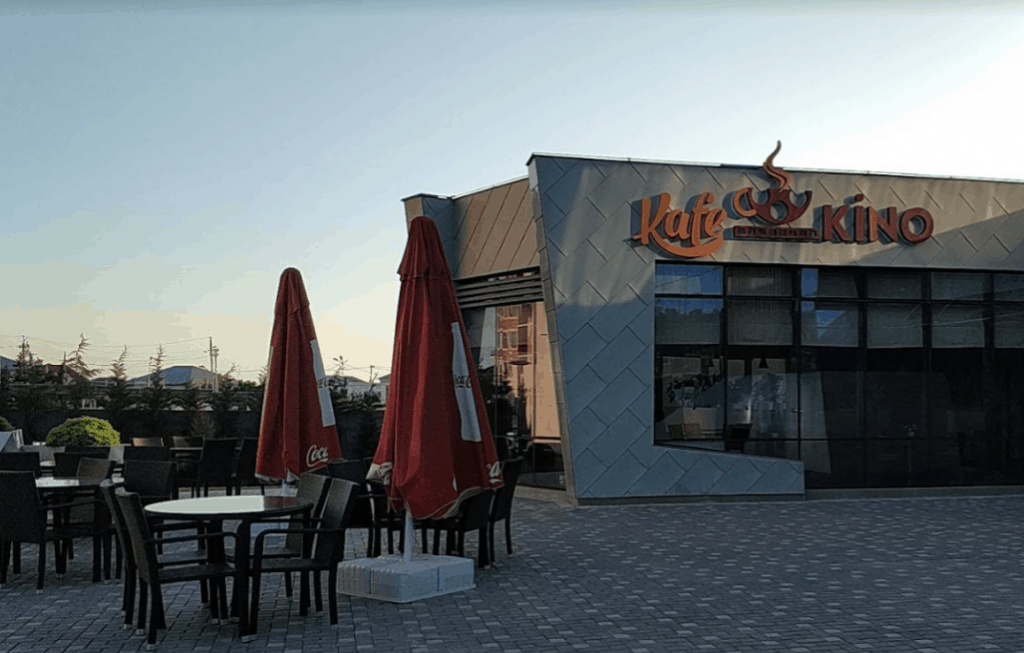 مقهى كينو kino kafe افضل المطاعم في قوبا أذربيجان