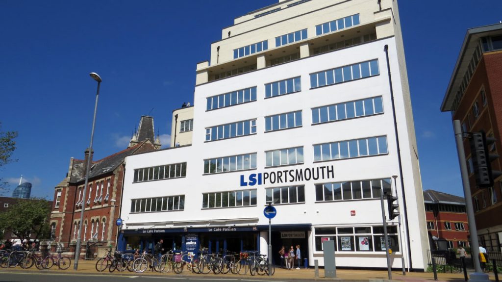 معهد بورتسموث LSI Portsmouth يعتبر من افضل معاهد اللغة الإنجليزية في بريطانيا
