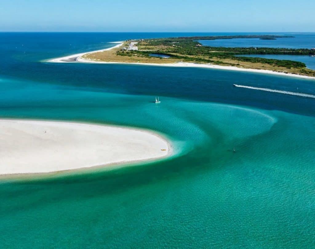 منتزه جزيرة كالاديسي – دنيدن Caladesi Island State Park أفضل الشواطئ في فلوريدا