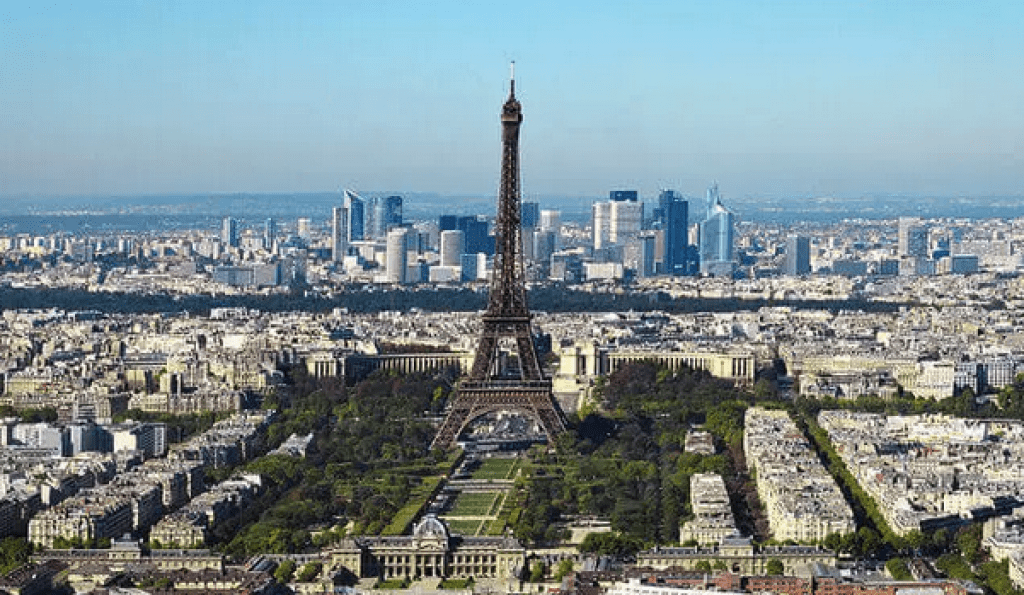 باريس – فرنسا Paris – France أفضل اماكن السفر في شهر أغسطس