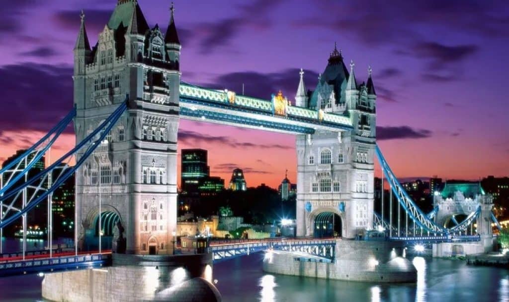 لندن، المملكة المتحدة افضل وجهات شهر العسل في اوروبا 
