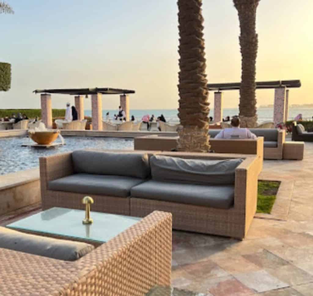 Ariba Lounge افضل اللاونجات في جدة